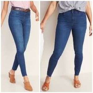 Old Navy rockstar super skinny high rise sculpt jeans with raw hem size 2